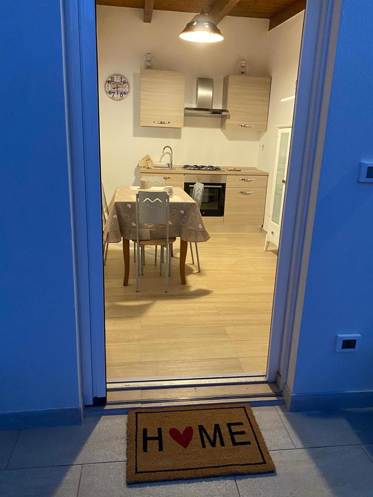 Brezza Marina Apartamento Taranto Exterior foto