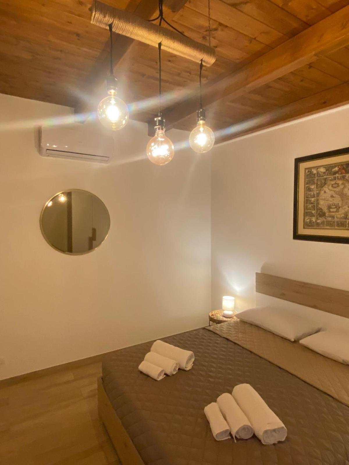 Brezza Marina Apartamento Taranto Exterior foto