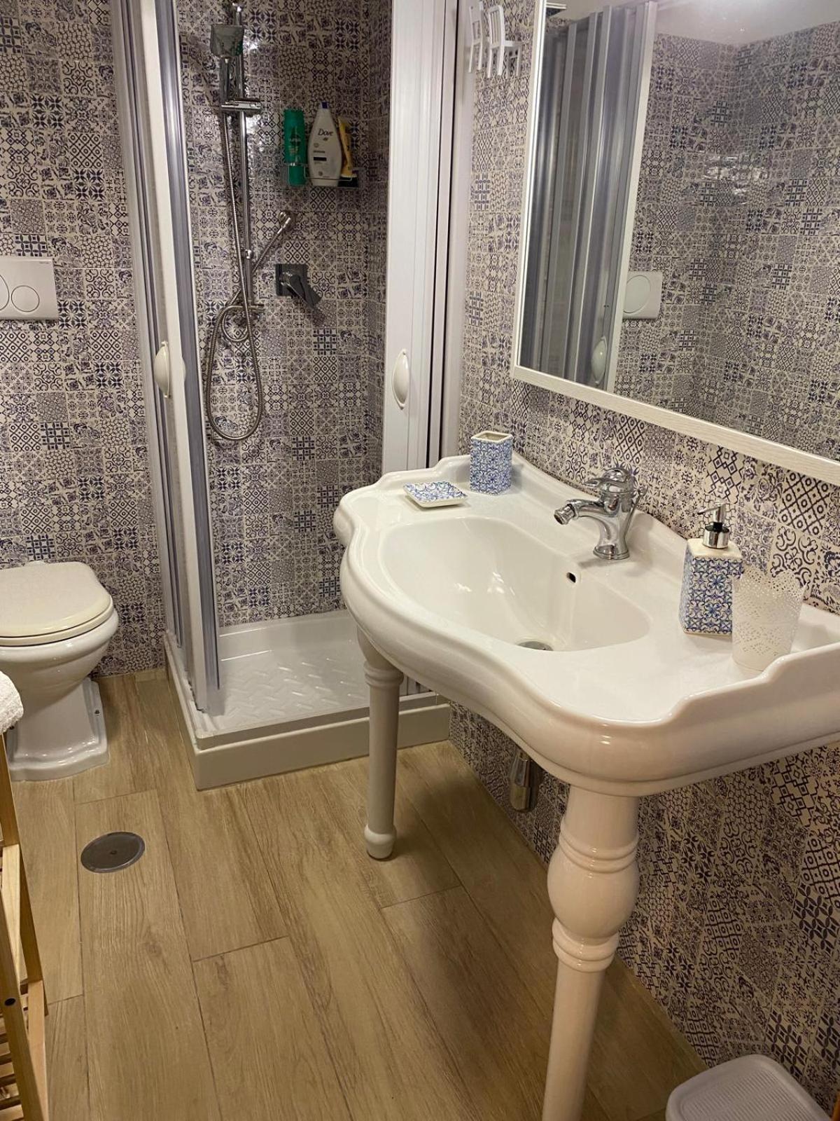 Brezza Marina Apartamento Taranto Exterior foto